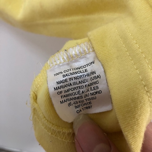 Yellow T-shirt gap - Picture 3 of 3